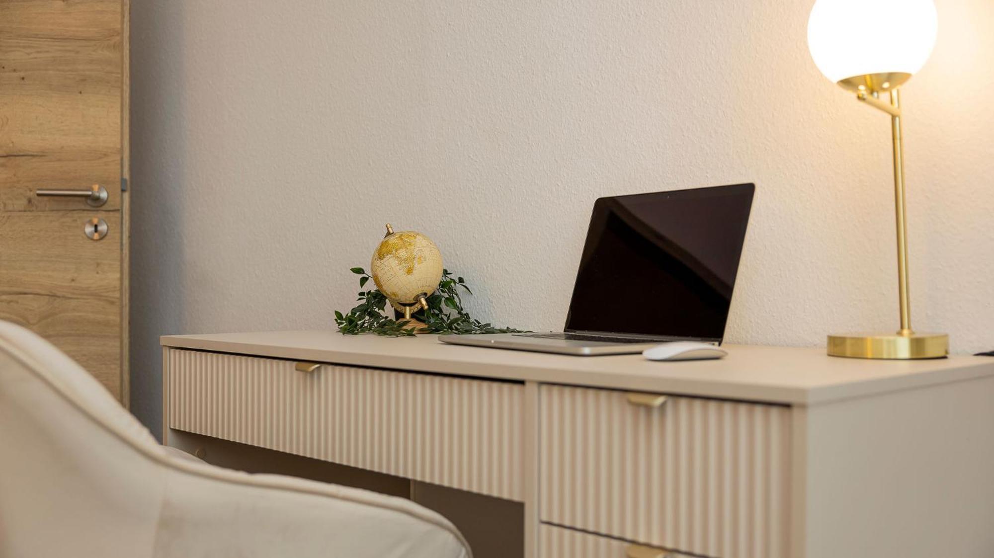 Luxx Home Mm, Airport- Fuer 7 Personen-Parken-Kueche Trunkelsberg Dış mekan fotoğraf